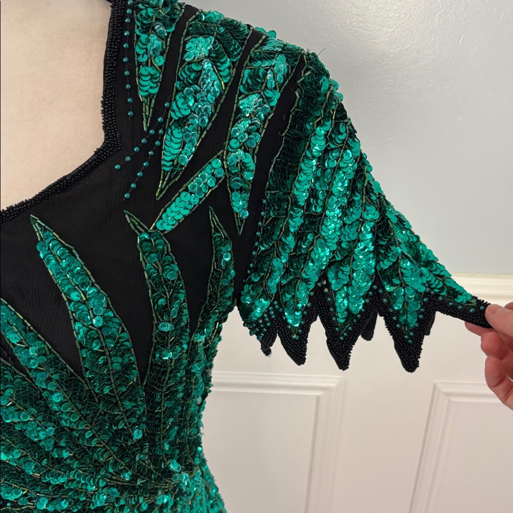 Vintage Carina Black Green Sequin Beaded Dress Size Medium 100% Silk Formal Sz M - Picture 4 of 15